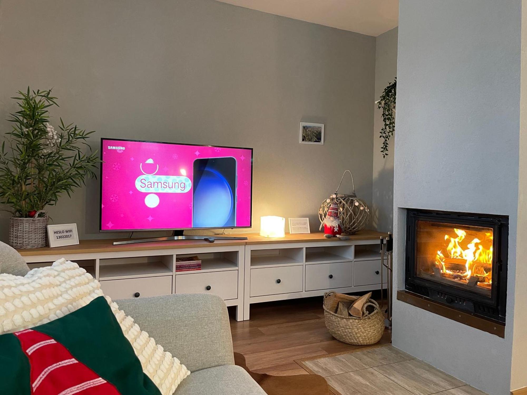 Chalet Jayata Stara Lesna Ngoại thất bức ảnh