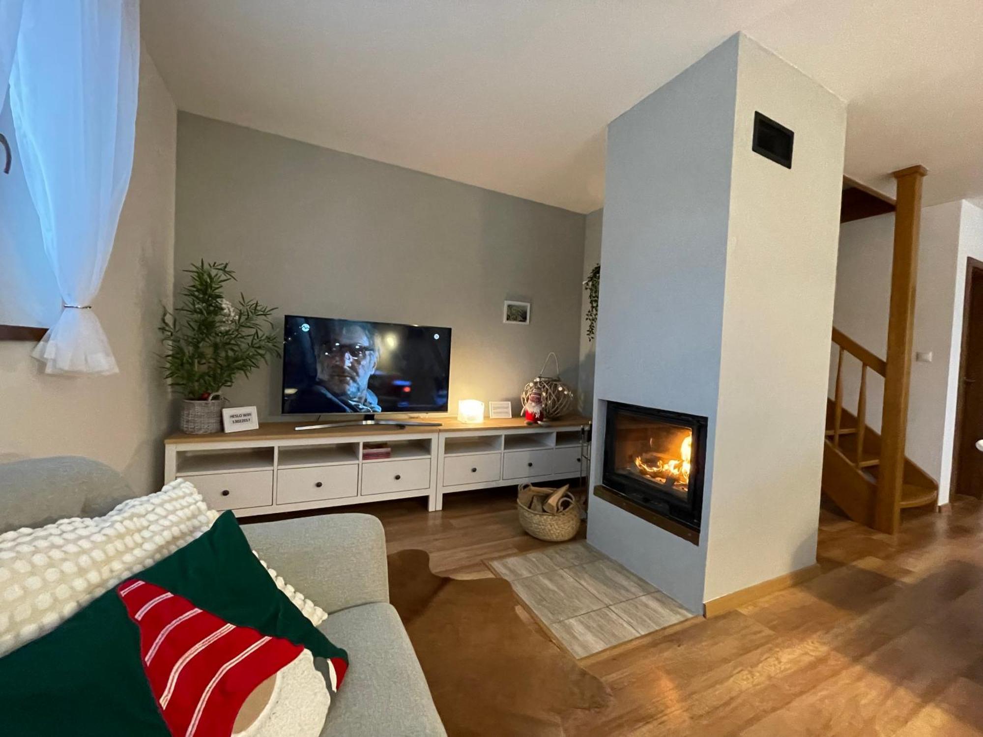 Chalet Jayata Stara Lesna Ngoại thất bức ảnh